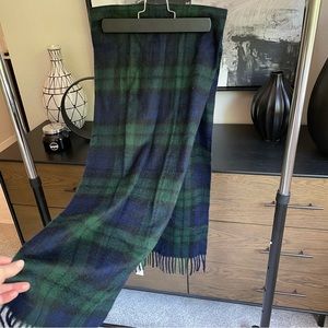 NWT cashmere scarf